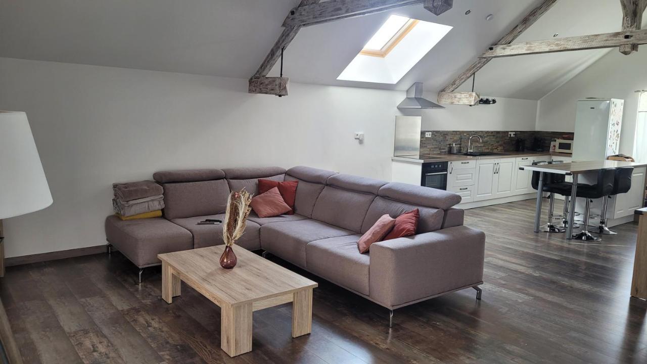 Charmante Maison A Haybes Buitenkant foto